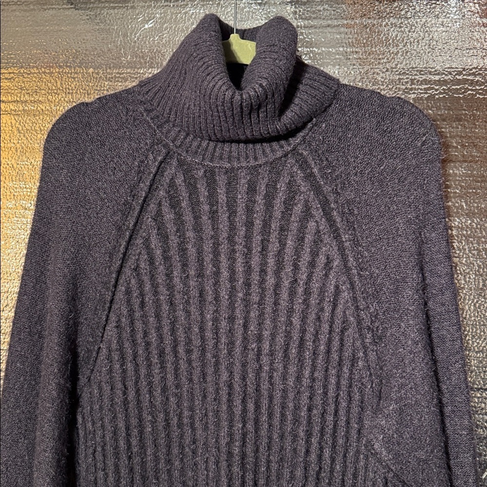 FREE PEOPLE BIG CITY GRAY RIBBED TURTLENECK PULLOVER SOFT FUZZY TUNIC SWEATER XS - Picture 2 of 7